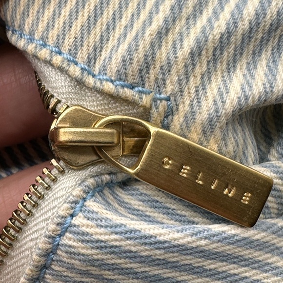 Celine
Celine Blue/White Monogram Canvas and Leather Satchel - Picture 12 of 13